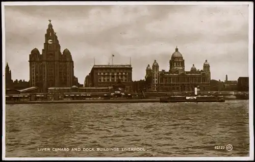 Postcard Liverpool Liver Cunard and Dock Buildings 1932