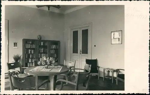 Ansichtskarte  Wohnungen, Zimmer - Büro 1942   gel. SS Feldpost