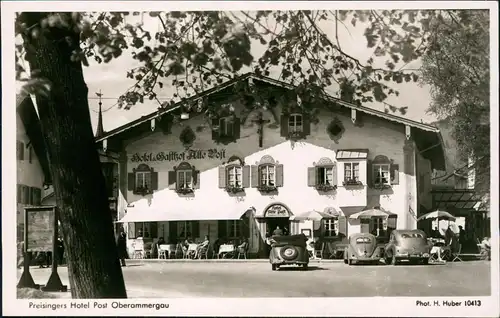 Oberammergau Preisingers Hotel Post, Autos u.a. VW Käfer mit Bretzelfenster 1950