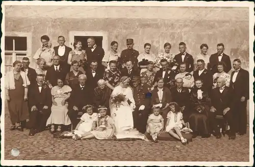 Ansichtskarte  Hochzeit - Gruppenfoto, Soldat 1932