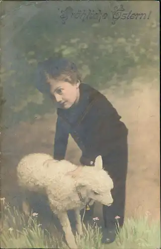 Ansichtskarte  Glückwunsch Ostern / Easter Junge und Lamm Fotokunst 1907