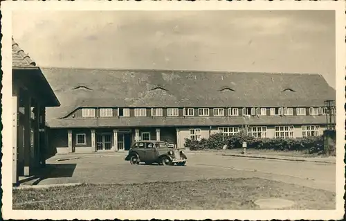 Ansichtskarte Westerland-Sylt Gebäude - Auto 1951