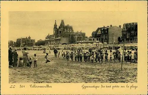 CPA Villers-sur-Mer Strand Gymnastique des tout petits 1920