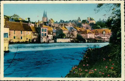 CPA Saint-Lô Le Quartier Valvire et la Cathédrale 1940