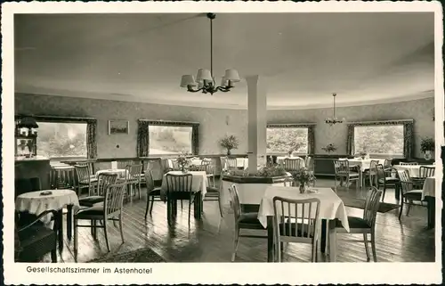 Ansichtskarte Winterberg Kahler Asten, Restaurant - Innen 1954