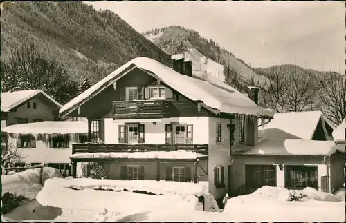 Ansichtskarte Oberammergau Haus Georg Fichtl Pension im Winter 1961