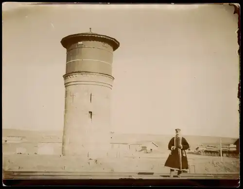 Russland Rußland Россия ranghoher Soldat am Grenzbahnhof zu China 1905  Foto