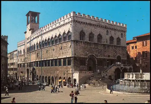 Perugia Palazzo dei Priori e fontana Maggiore Priori Palast und Maggiore Brunnen 1980