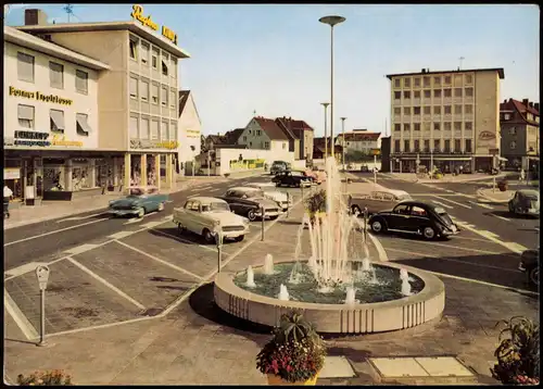 Rüsselsheim Friedensplatz, Parkplatz Autos u.a. VW Käfer 1963/1962