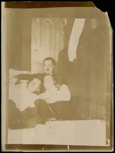 .Russland Rußland Россия Militär Soldaten im Zugabteil 1905 Privatfoto Foto