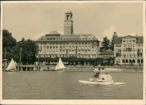 Ansichtskarte Lindau (Bodensee) Trettboot auf dem Bodensee vor der Stadt 1950