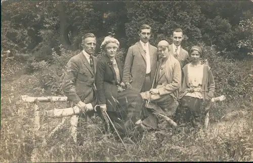 Menschen / Soziales Leben - Gruppenfot Wanderung 1912 Privatfoto