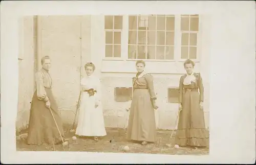 Ansichtskarte  Menschen / Soziales Leben - Frauen beim Polo spielen 1912