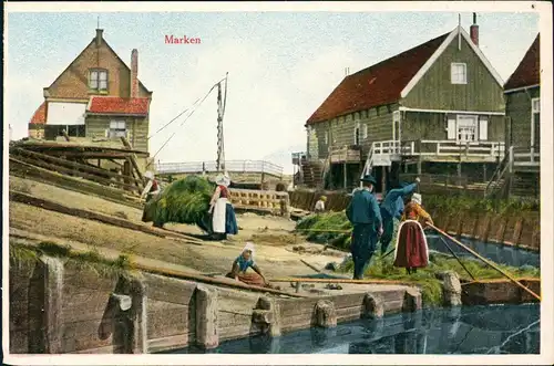 Marken-Waterland Insel Marken beim Heu machen Tracht Typen Holland 1916