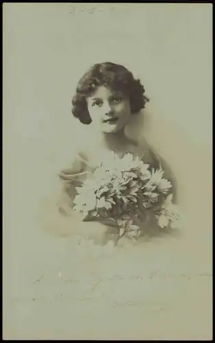 Ansichtskarte  Menschen/Soziales Leben - Kinder Mädchen Blumen Fotokunst 1914