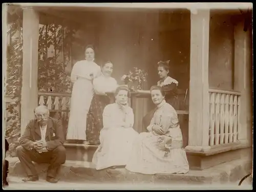 .Russland Rußland Россия Frauen auf Terrasse 1906 Privatfoto Foto