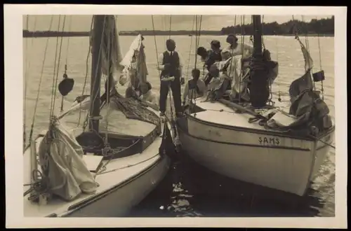 Ansichtskarte  Segelboote Familienausflug 1930