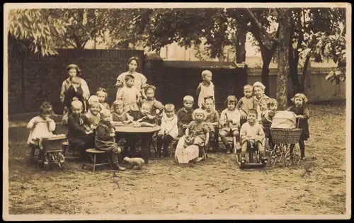 Ansichtskarte Schwanheim-Frankfurt am Main Kinder beim spielen 1912