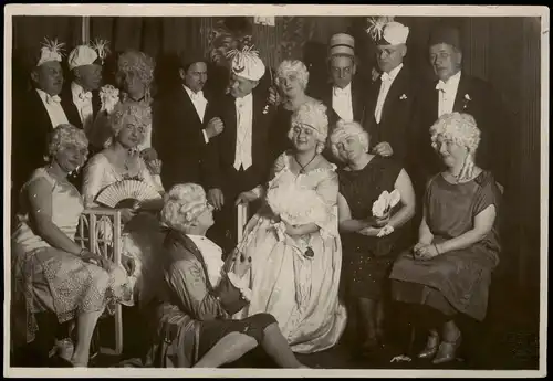 Ansichtskarte  Karneval / Fastnacht / Fasching Barock Foto Riga 1932