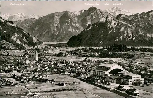 Ansichtskarte Oberammergau Panorama-Ansicht Totalansicht Ort und Alpen 1962