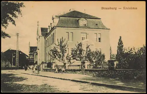 Dramburg Drawsko Pomorskie Straßenpartie am Kreishaus 1919  gel Bahnpoststempel