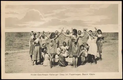 Postcard Kolberger Deep Dzwirzyno Kindertanz am Strand Bz. Köslin 1922