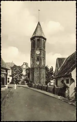 Ansichtskarte Wyk (Föhr) Straße, Geschäft, Glockenturm 1959
