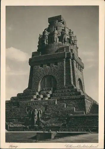 Ansichtskarte Leipzig Partie am Völkerschlachtdenkmal 1950