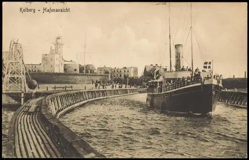 Ansichtskarte Kolberg Kołobrzeg Hafen und Dampfer 1925