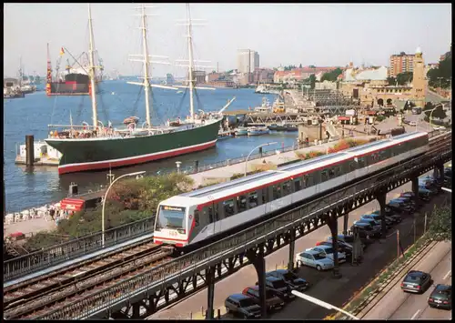 Hamburg Hafen mit U-Bahn DT4 auf dem Viadukt im Hamburger Hafen 1990