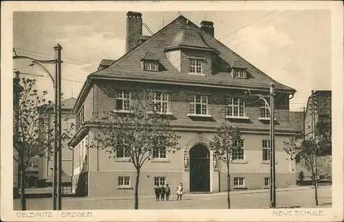 Ansichtskarte Oelsnitz (Erzgebirge) Neue Schule (Gebäude-Ansicht) 1920