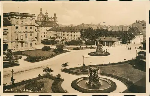 Ansichtskarte Mannheim Schloss Schlosshof aus der Vogelschau-Perspektive 1940