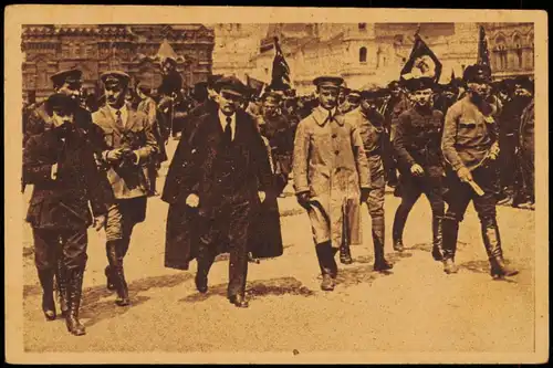 Moskau Москва́ Lenin bei einer Truppeninspektion der Roten Armee 1919