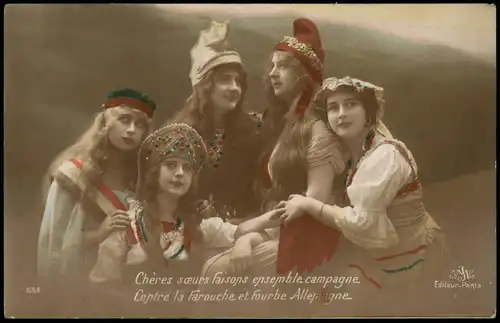 Frankreich Patriotika France Frauen Fotokunst Chères sœurs faisons  1915