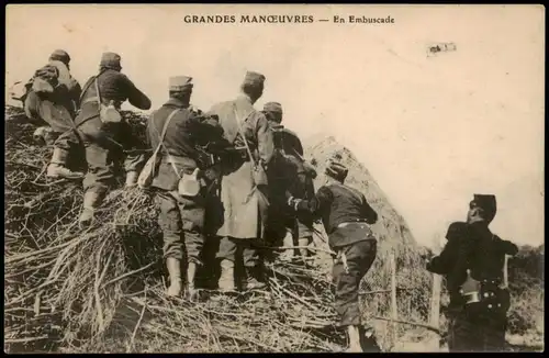 .Frankreich Patriotika France Militär GRANDES MANOEUVRES En Embuscade 1915