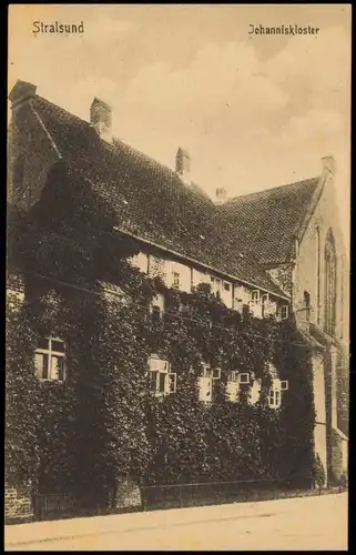 Ansichtskarte Stralsund Johanniskloster, Seitenansicht 1915