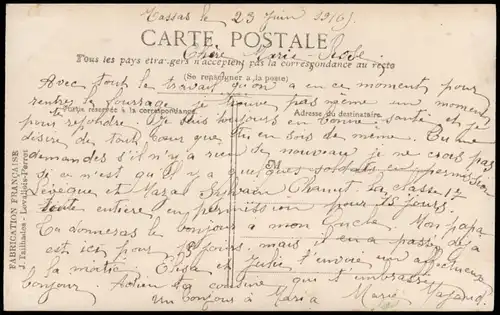 CPA .Frankreich Patriotika France Kleeblatt Soldat UN BAISER 1915