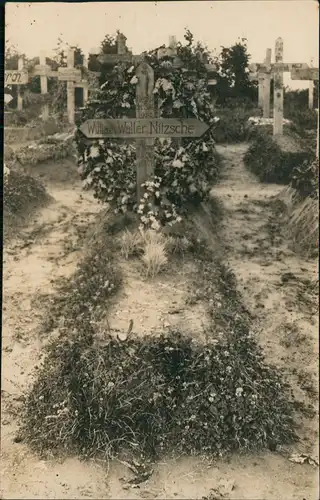 Ansichtskarte  Militaria Soldatengrab William Walter Nitzsche 7. Komp 1915