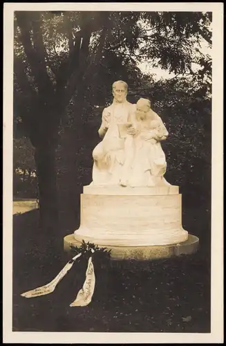 Ansichtskarte Wien Waldmüller-Denkmal von Engelhart im Rathauspark 1940
