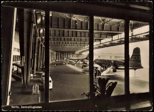 Ansichtskarte Tempelhof-Berlin Flughafen Flugzeug VW Bulli 1958