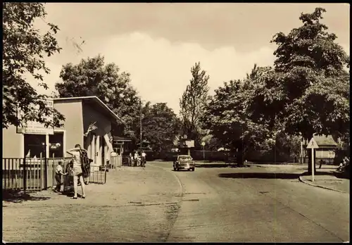 Ansichtskarte Zingst Personen an Lokal Am Fischmarkt zur DDR-Zeit 1972/1971