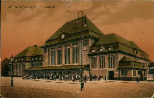 Ansichtskarte Mülheim an der Ruhr Bahnhof, belebt 1927