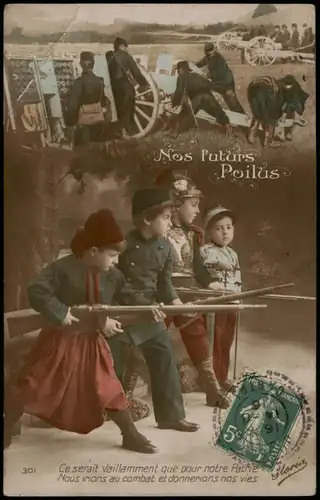CPA .Frankreich Patriotika France Soldaten und Jungen Fotokunst 1918