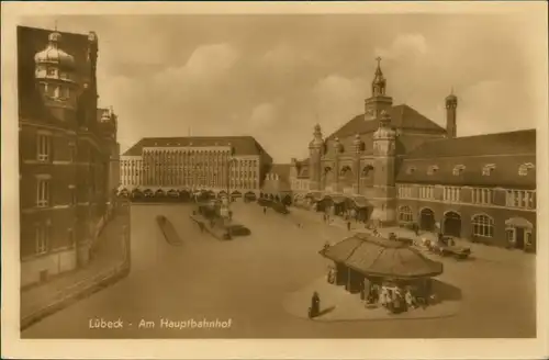 Ansichtskarte Lübeck Bahnhof, Haltestelle 1943