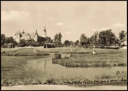 Schwerin DDR AK Panorama-Ansicht Blick zum Schloß (jetzt Pädagog. Institut) 1974