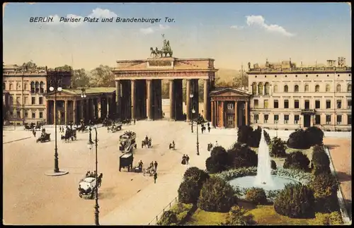 Ansichtskarte Mitte-Berlin Pariser Platz und Brandenburger Tor 1916