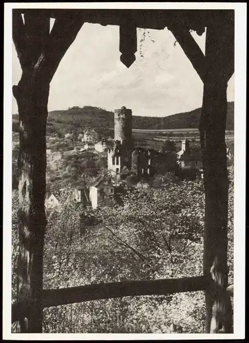 Eppstein (Taunus) Blick auf die Burgruine Eppstein im Taunus 1966