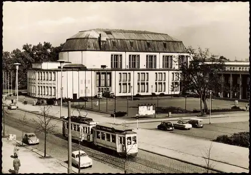 Essen (Ruhr) Saalbau (Gebäudeansicht), Tram Strassen Partie 1960