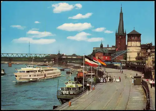 Ansichtskarte Düsseldorf Rheinufer mit dem Rheindampfer EUROPA 1966