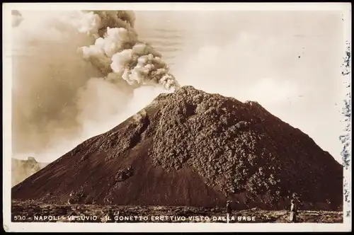 Neapel Napoli Vesuv Vesuvio Vesuvius Eruttivo visto dalla Base 1938
